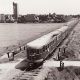 1c. De Blauwe Engel ter hoogte van de overweg Grote Voort, 3 juni 1956 (foto J.C. de Jongh)