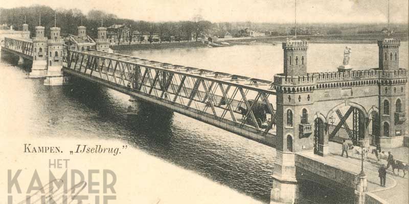 3. Kampen na 1874, nieuwe IJsselbrug met aan de overkant het eerste NCS-station