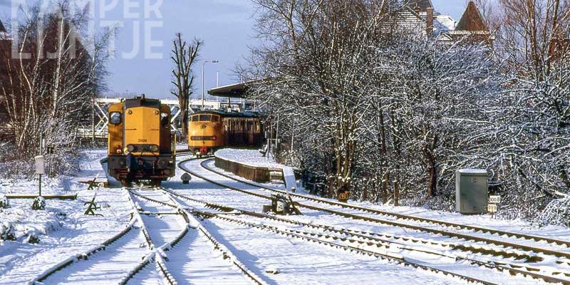 5. NS 2506 met een onbekende DE-3, 22-12-1986 (foto L.J. Beumer)