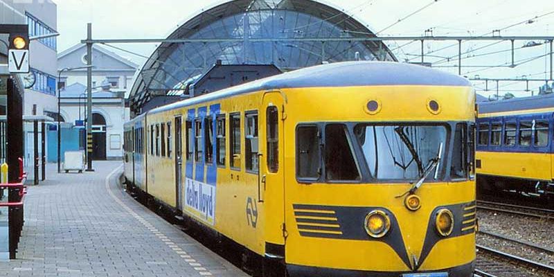 5. Zwolle 15 juni 1997, NS-2 183 (foto R. Maneschijn)