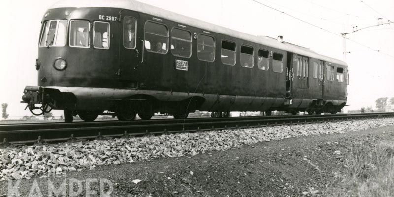 9. Dieselmotorrijtuigen uit de omBC 2900-serie hebben in 1951 nog dienst gedaan op het Kamperlijntje