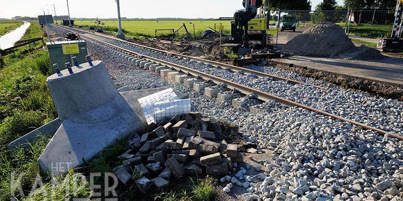 32h. Mastenbroek Bisschopswetering 17 juli 2017, nieuwe rails bij overweg Bisschopswetering (foto K. Haar)