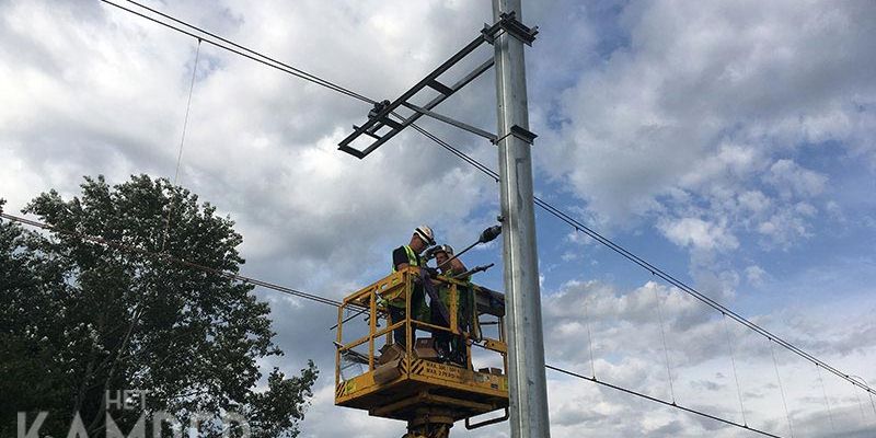 33f. Kampen 19 juli 2017, de tijdelijke zijwaartse arm wordt vervangen door definitieve (foto K. Haar)